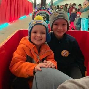 Meet your Posher, Holly